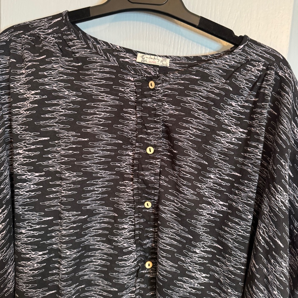 Free People Blooms For You Blouse Size XS Black Intimately Oversized Sleep Flowy - Picture 7 of 15